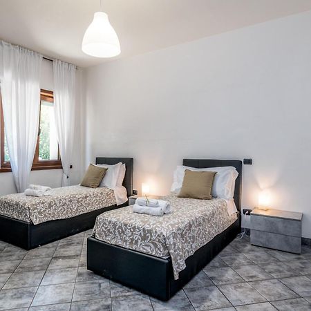 Villa Estia - Nel Cuore Della Valle D'Itria Cisternino Εξωτερικό φωτογραφία