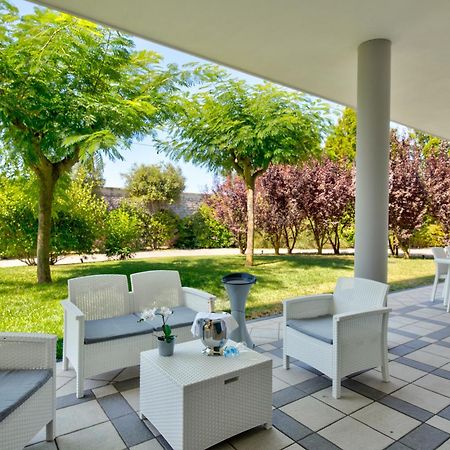 Villa Estia - Nel Cuore Della Valle D'Itria Cisternino Εξωτερικό φωτογραφία