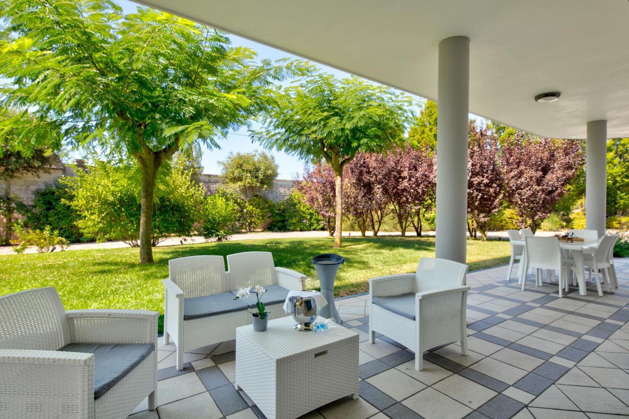 Villa Estia - Nel Cuore Della Valle D'Itria Cisternino Εξωτερικό φωτογραφία